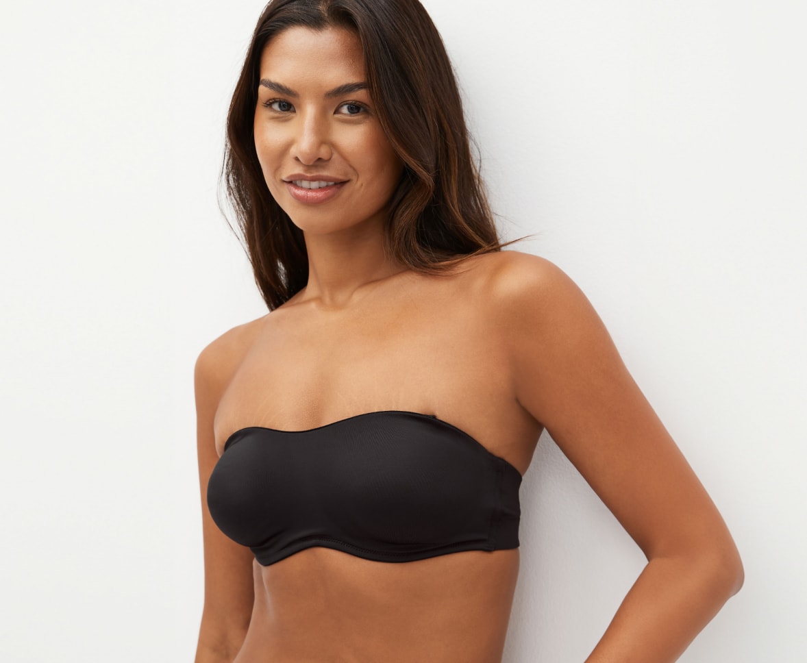 Smoothing Strapless Bra